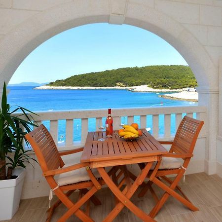 Villa Stonehouse Milna  Ngoại thất bức ảnh
