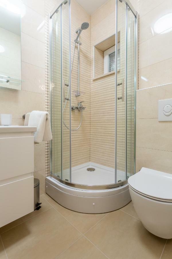 Villa Stonehouse Milna  Ngoại thất bức ảnh