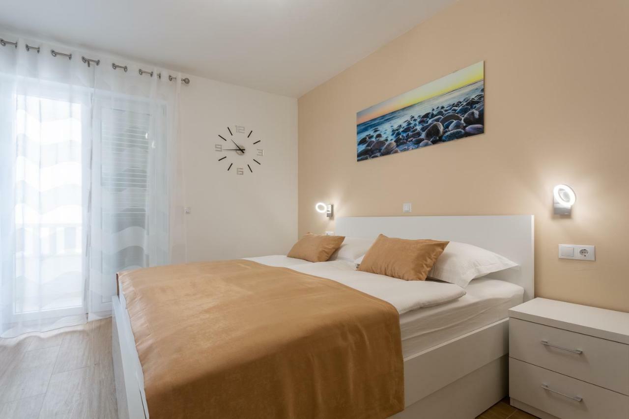 Villa Stonehouse Milna  Ngoại thất bức ảnh